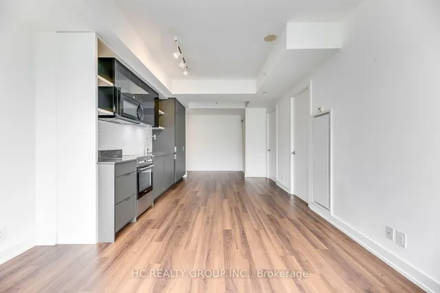 Additional image 7 of 6 Parkwood Ave Unit 302