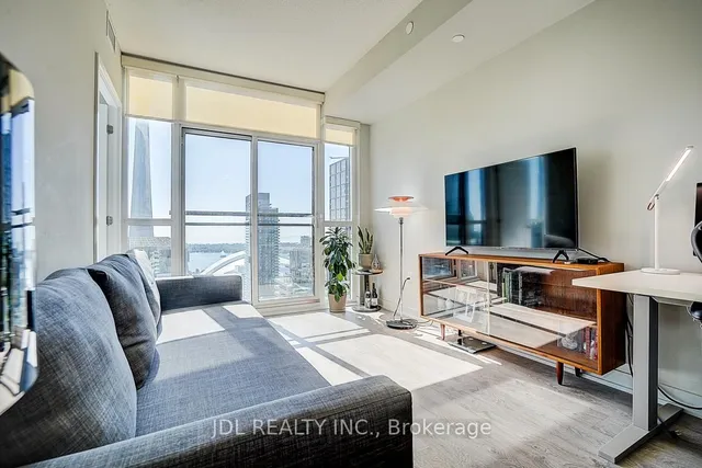 Additional image 16 of 99 John St Unit 3702