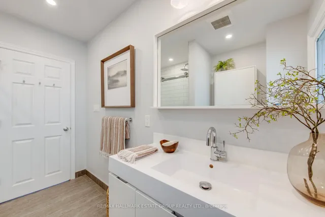 Additional image 26 of 23 Caroline Ave