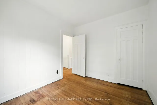 Additional image 22 of 49 Rawlinson Ave