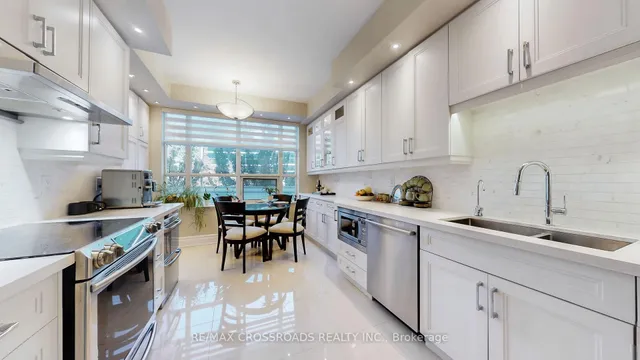 Additional image 10 of 10 Old York Mills Rd Unit 210