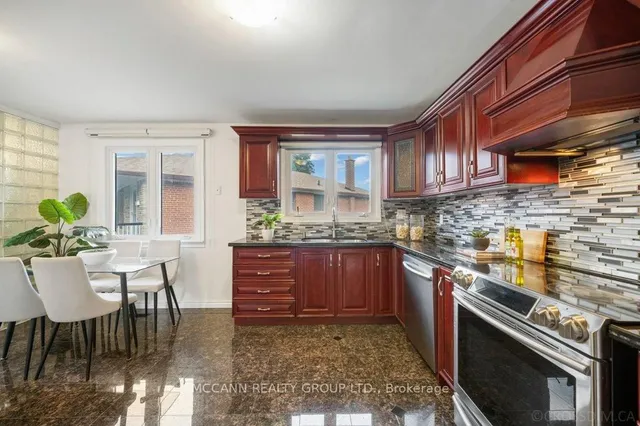 Additional image 13 of 7 Carswell Pl