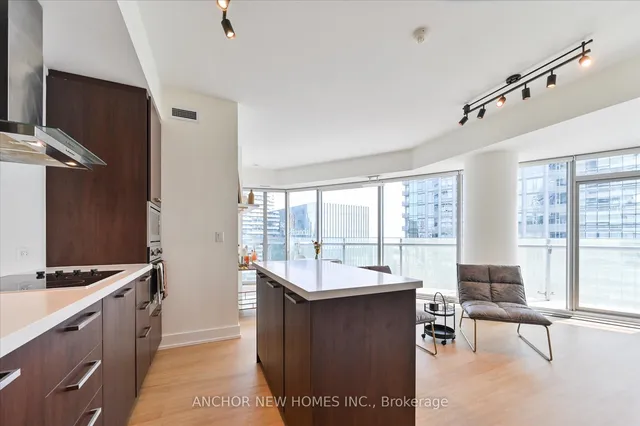 Additional image 19 of 12 York St Unit 4402