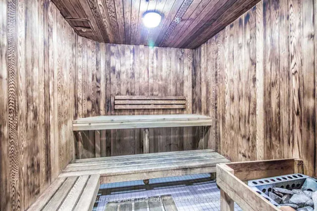 Additional image 38 of 58 Marine Parade Dr Unit 320