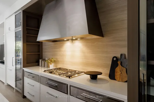 Additional image 46 of 7 Thurloe Ave