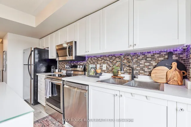 Additional image 7 of 25 Strangford Lane Unit 312