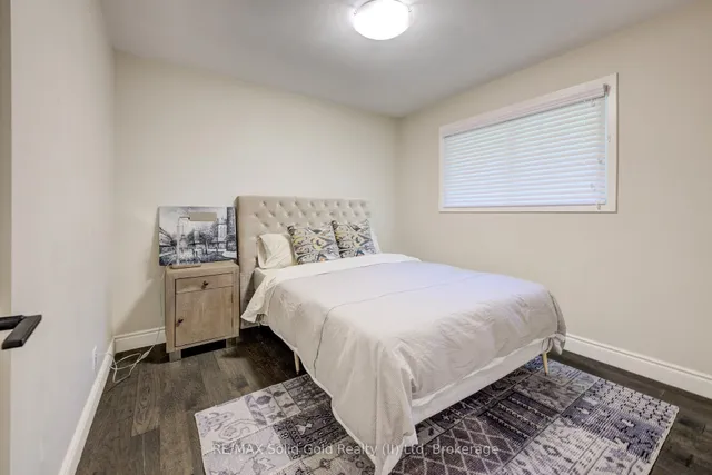 Additional image 16 of 211 Village Rd