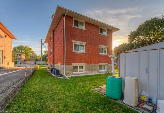 Additional image 12 of 346 Prospect Ave