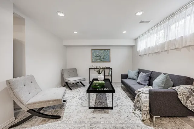 Additional image 31 of 57 Allanford Rd