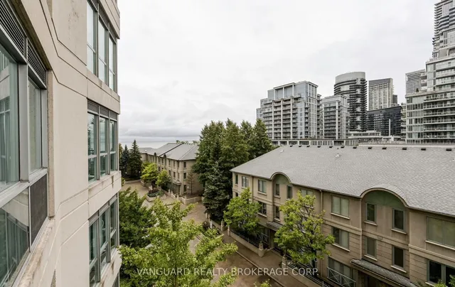 Additional image 41 of 2111 Lake Shore Blvd Unit 606