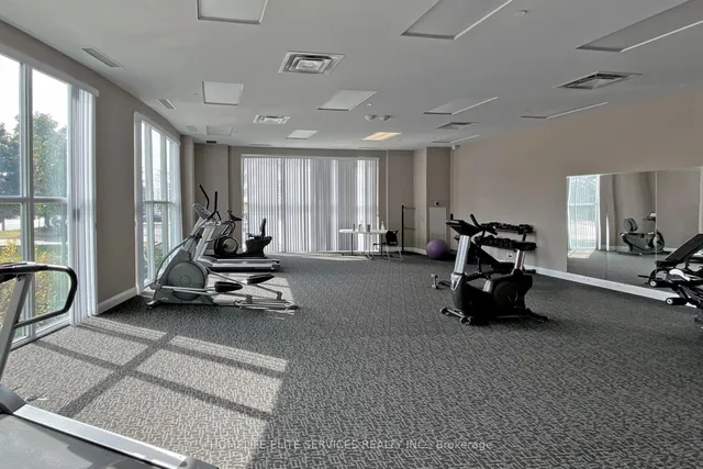 Additional image 43 of 2152 Lawrence Ave Unit 210