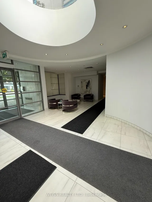 Additional image 9 of 3830 Bathurst St Unit 707