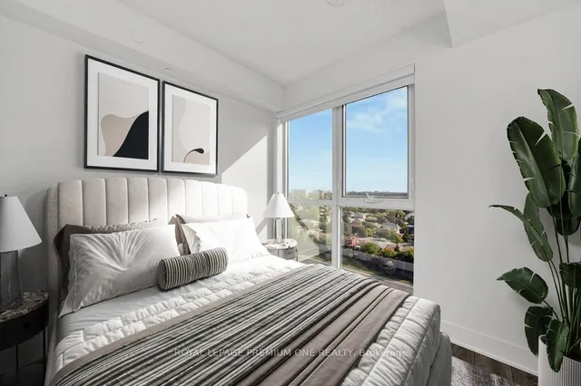 Additional image 11 of 188 Fairview Mall Dr Unit 1608