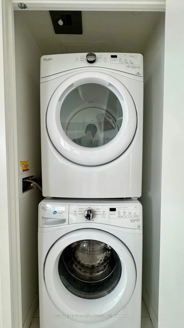 Additional image 19 of 117 Mcmahon Dr Unit 2307