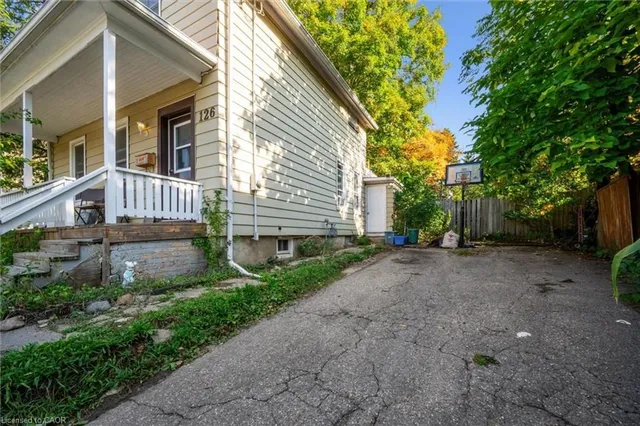 Additional image 4 of 126 Waterloo St