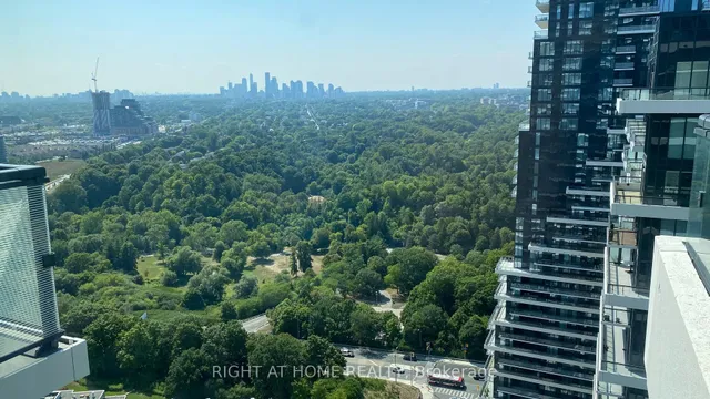 Additional image 24 of 30 Inn On The Park Dr Unit 2901