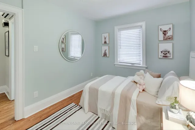 Additional image 19 of 163 Maplewood Ave