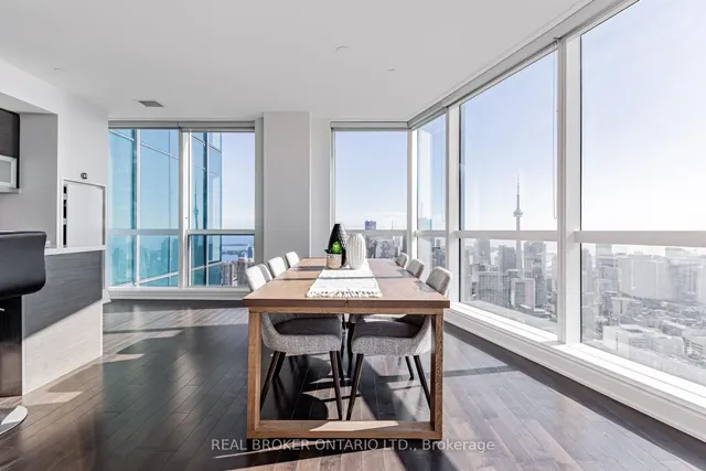 Additional image 9 of 388 Yonge St Unit 7510