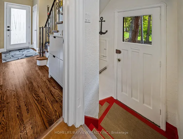 Additional image 28 of 24 Taylor Dr