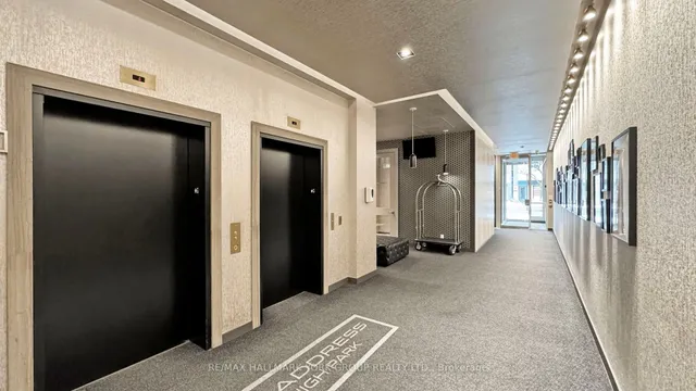 Additional image 4 of 1638 Bloor St Unit 1105