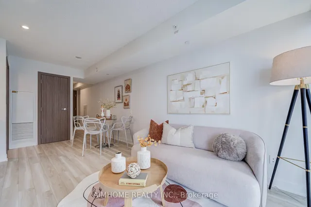 Additional image 20 of 19 Bathurst St Unit 1102