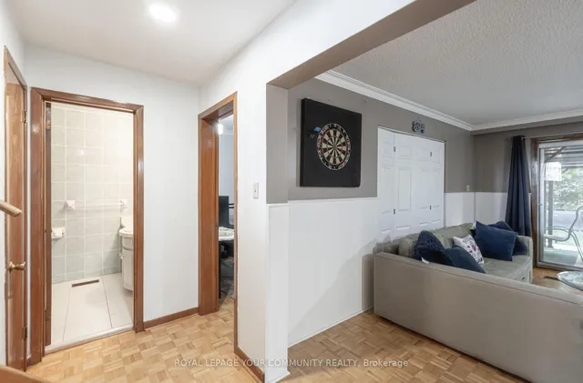 Additional image 31 of 18 Loomis Crt