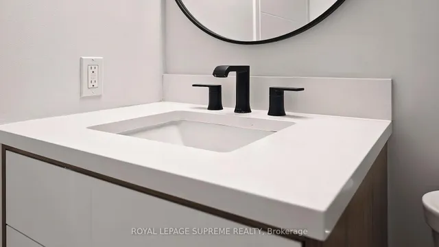 Additional image 19 of 10 Queens Quay Unit 2210