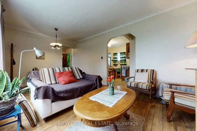 Additional image 9 of 28 Thomas Ave