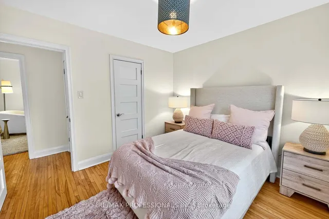 Additional image 17 of 31 Nineteenth St