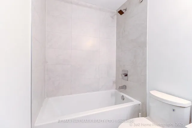 Additional image 9 of 630 Greenwood Ave Unit 505