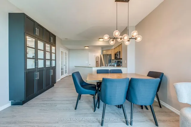 Additional image 3 of 219 Fort York Blvd Unit 709