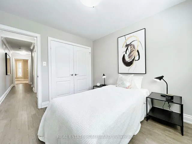 Additional image 24 of 307 Deloraine Ave