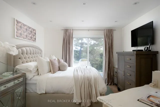 Additional image 13 of 187 Sherwood Ave Unit B