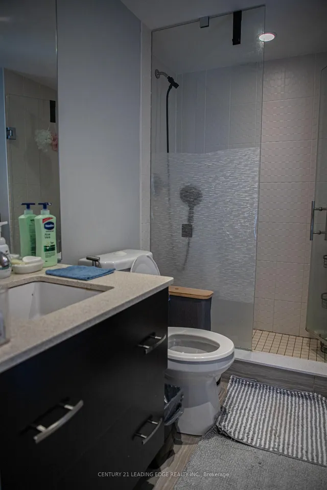 Additional image 10 of 565 Wilson Ave Unit 1109W