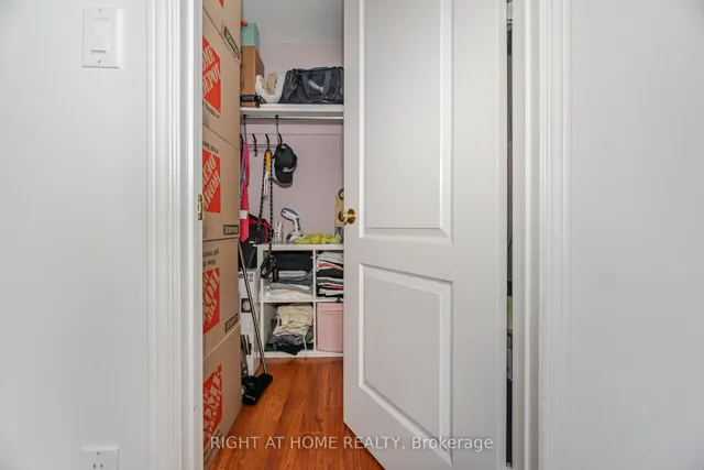 Additional image 30 of 108 Finch Ave W Ave Unit B18