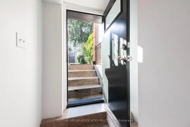 Additional image 26 of 138A Cedric Ave