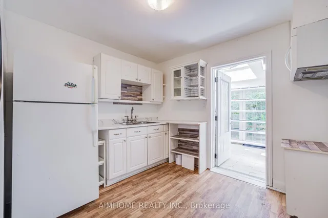 Additional image 11 of 5 Macey Ave