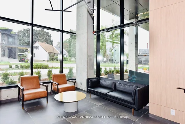 Additional image 18 of 7 Smith Cres Unit 323