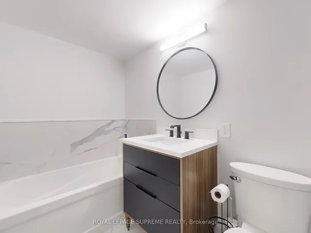 Additional image 11 of 10 Queens Quay Unit 2210