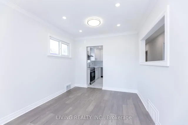 Additional image 13 of 12 Kells Ave