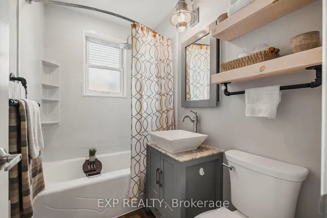 Additional image 17 of 300 Melrose Ave