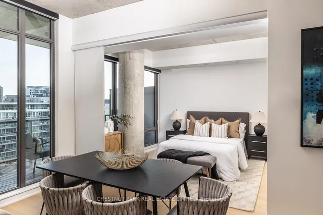 Additional image 12 of 560 King St Unit 1014