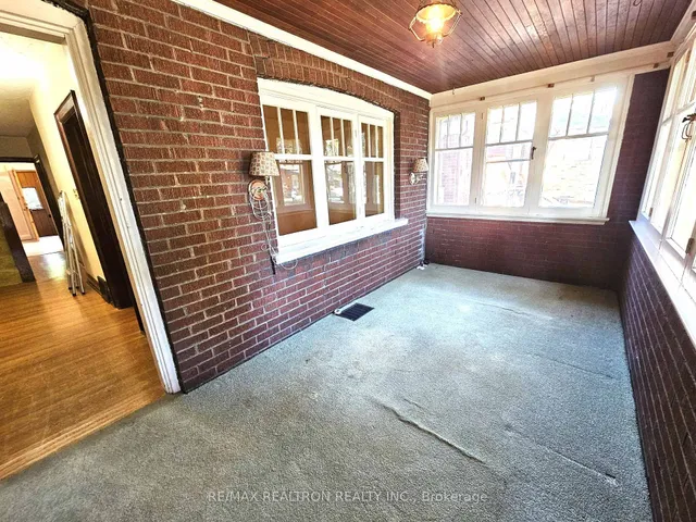 Additional image 2 of 30 Livingstone Ave