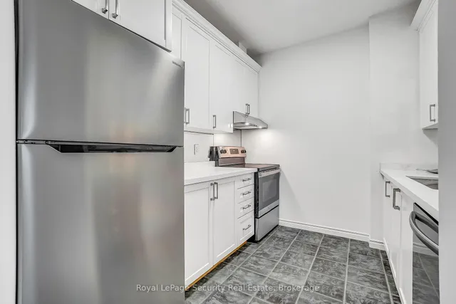 Additional image 10 of 980 Yonge St Unit 403