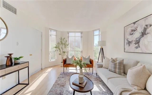 Additional image 15 of 1414 King St Unit 405