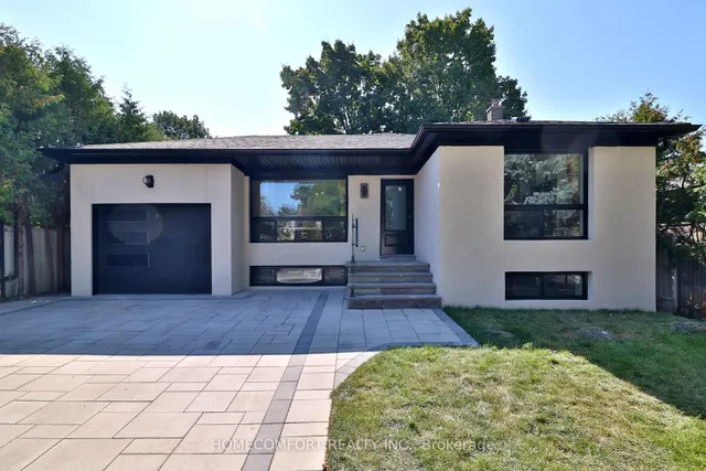 33 Clansman Blvd