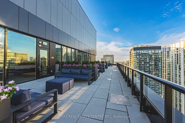 Additional image 24 of 357 King St Unit 3307