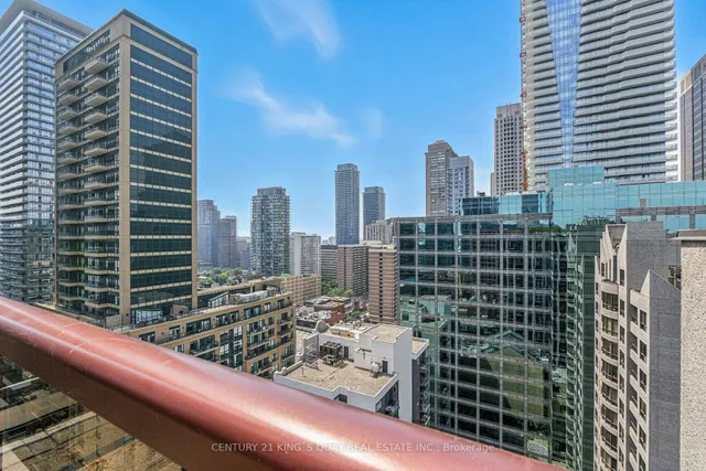 85 Bloor St Unit 810