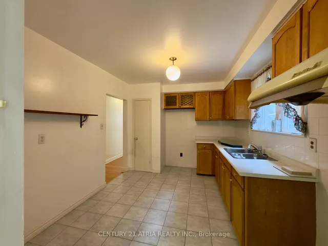 Additional image 11 of 35 Sonmore Dr