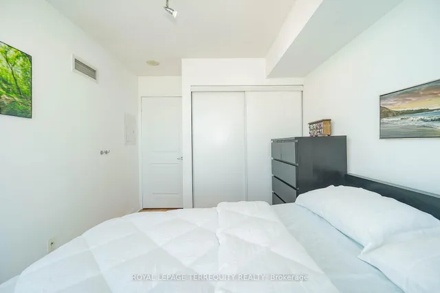 Additional image 23 of 235 Sherway Gardens Rd Unit 2209